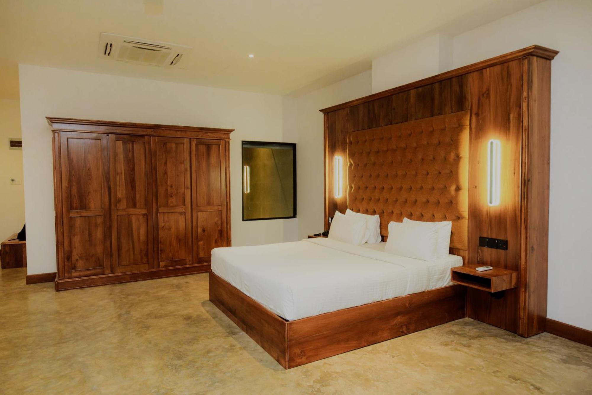 Hotel Refresh Blue Hikkaduwa Kültér fotó